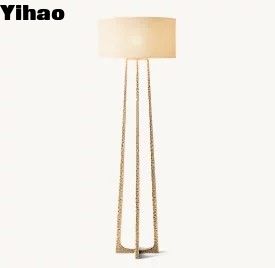 Mua Đèn đứng hiện đại cho phòng khách 150W sản xuất trực tuyến