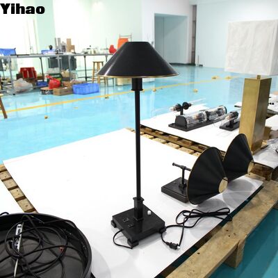 Mua Đèn bàn LED thân đồng hiện đại với nền bóng đèn E14 cho phòng ngủ và phòng khách sản xuất trực tuyến