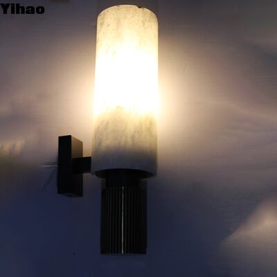 Thiết kế hiện đại đèn tường bóng alabaster với 3500K LED trắng ấm cho phòng khách