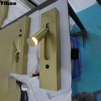 Đèn tường đồng hiện đại với ánh sáng trắng ấm áp 3500K cho phòng khách và khách sạn